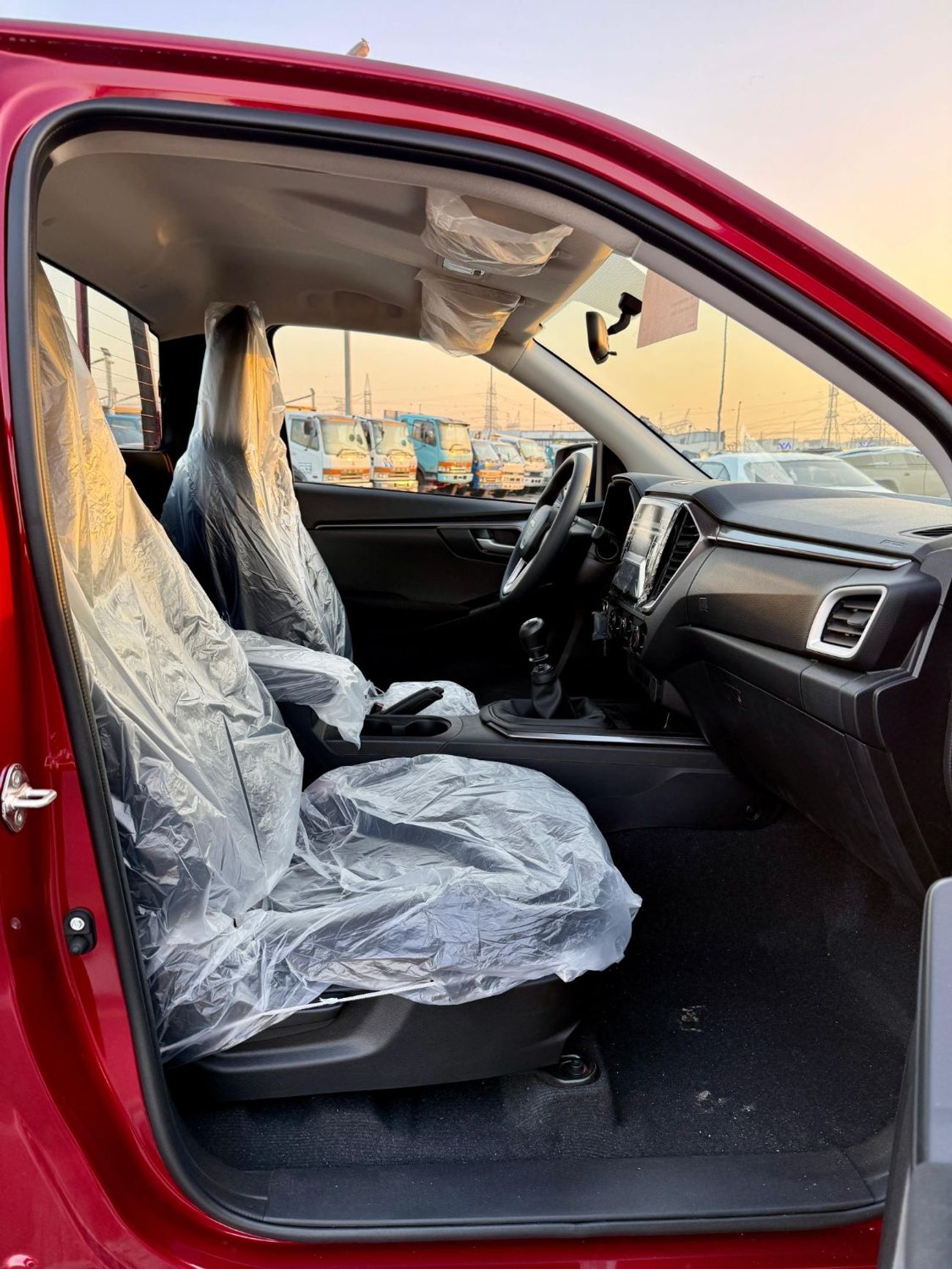 Isuzu DMax ISUZZ -D-MAX - SiNGLE CAB - 4x2 - 1.9L - DiESEL - 2026 - RED