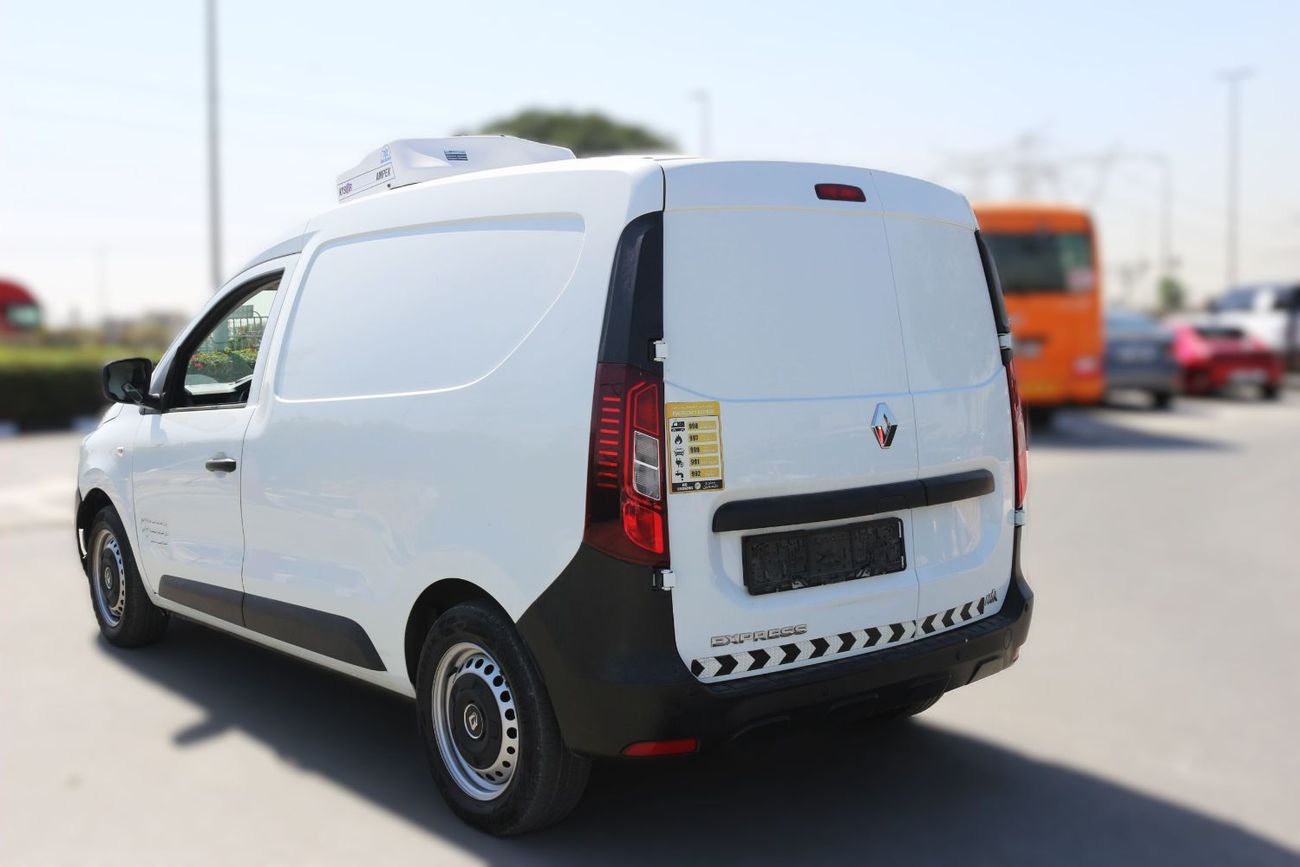 Renault Express RENUALT EXPRESS WITH CHILLER 2023 GULF SPACE
