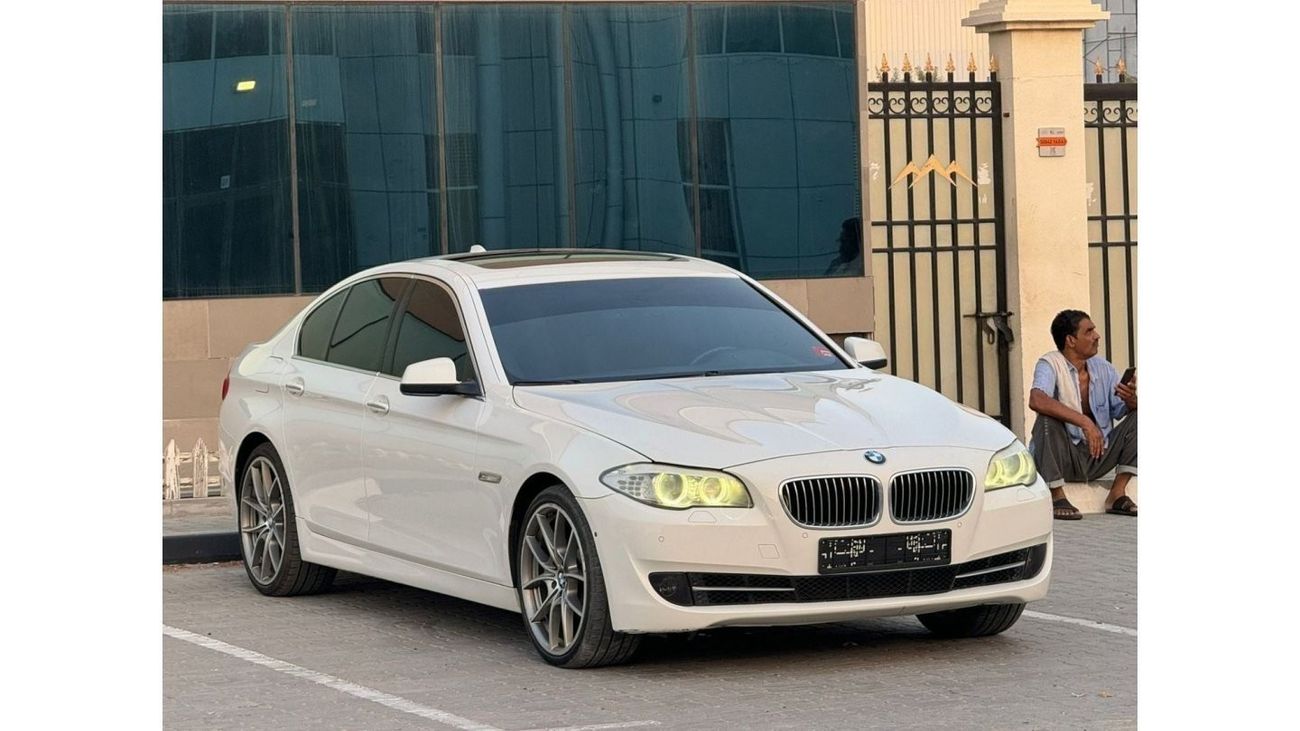 بي أم دبليو 535i لاكجري