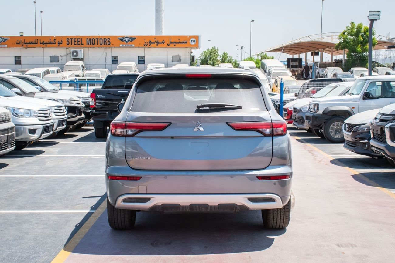 Mitsubishi Outlander Mitsubishi Outlander Brand New Mitsubishi Outlander Medium Line OUTLANDER-ML-24 2.5L Petrol