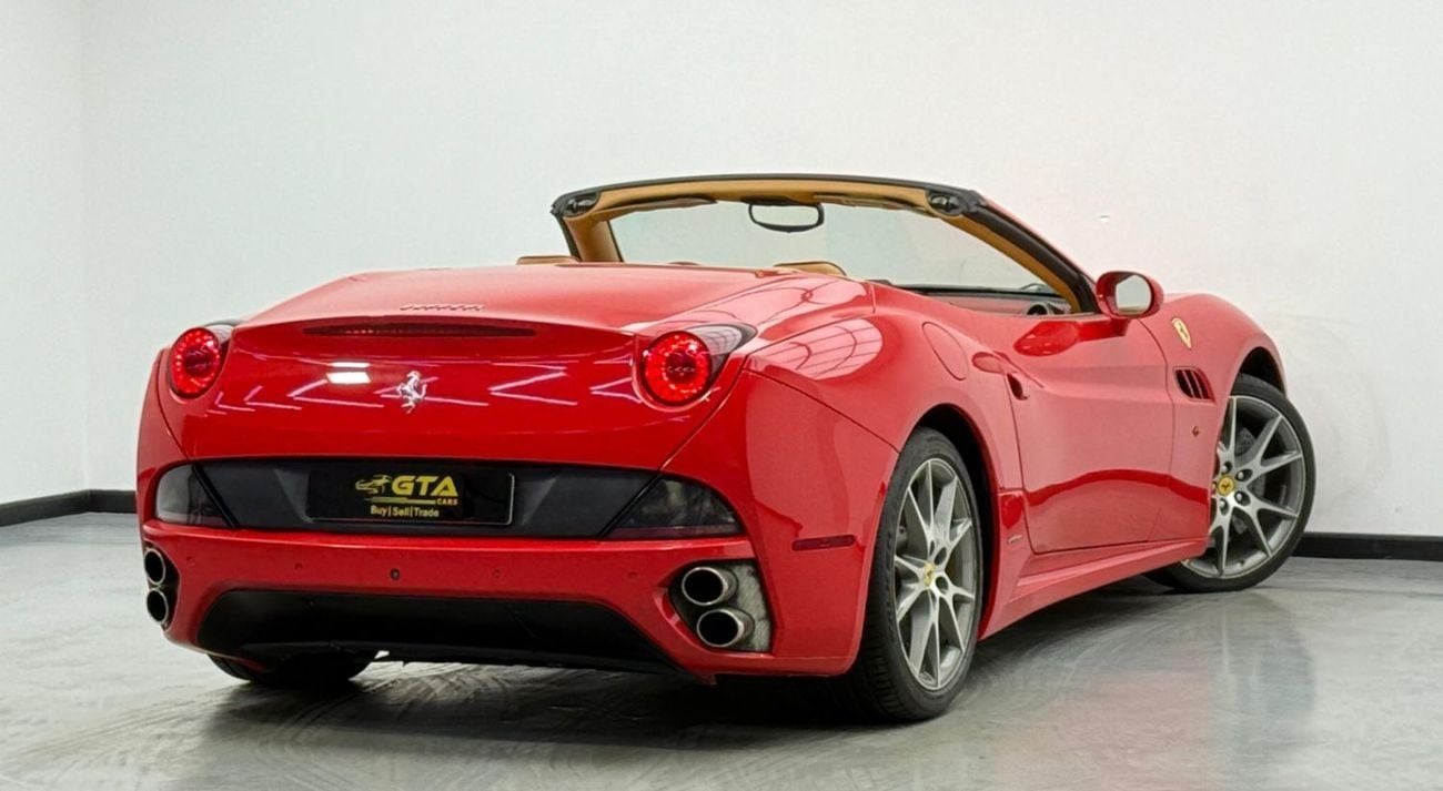 Ferrari California Std 4.3L (460 HP) 2012 Ferrari California,  Service History,Excellent Condition,GCC