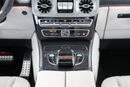 Mercedes Benz G63 AMG STD Mercedes-Benz G63 AMG | Fully loaded | Original Matte White | Japanese Specs