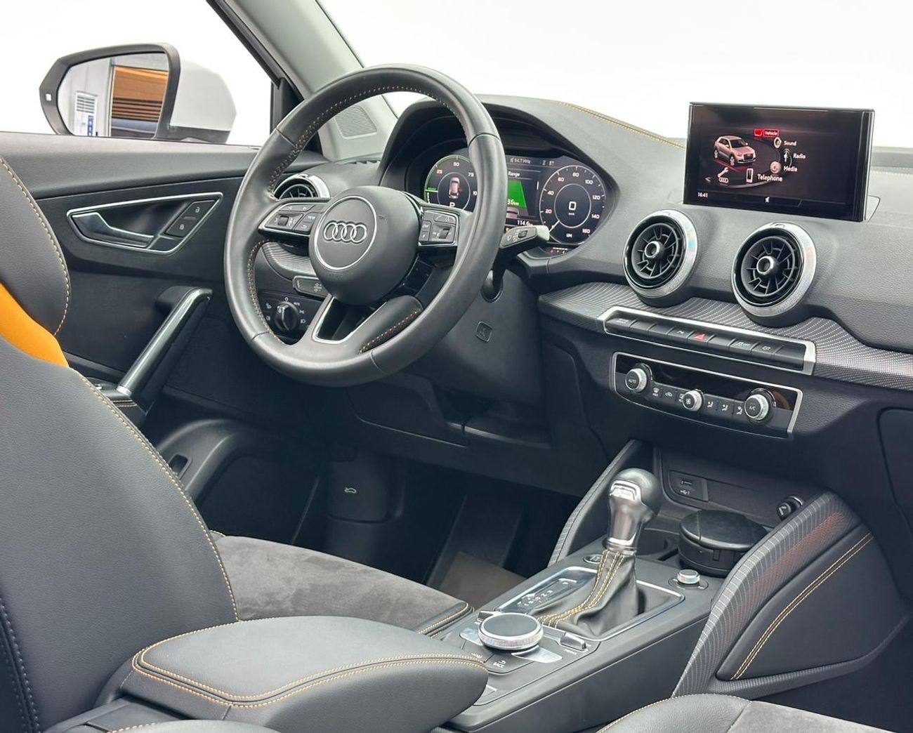 Audi Q2 2022 Audi Q2L 30e-tron, 1 Year Warranty Unlimited, Excellent Condition