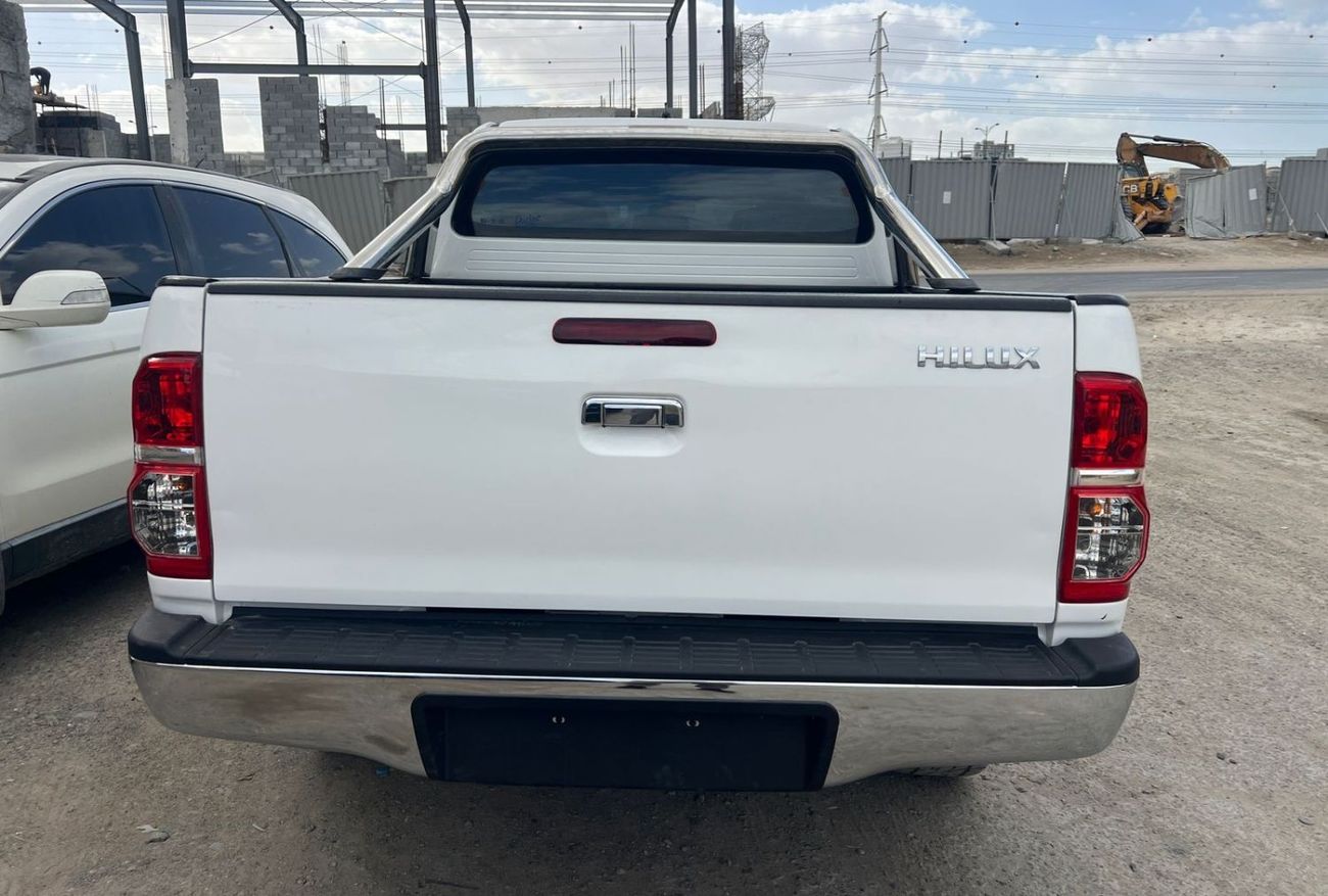 تويوتا هيلوكس