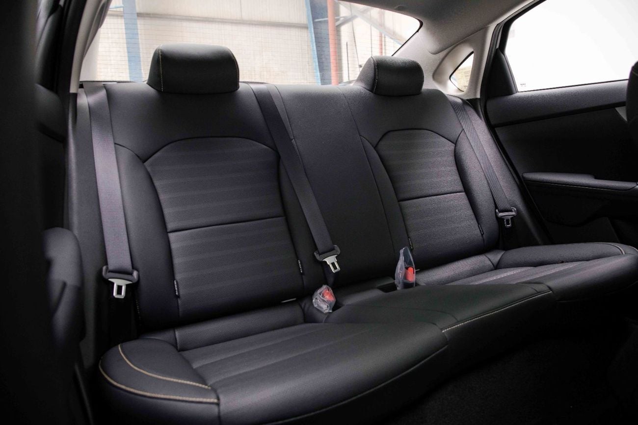 Kia K3 Comfort 1.5L - White Inside Black | Export Only