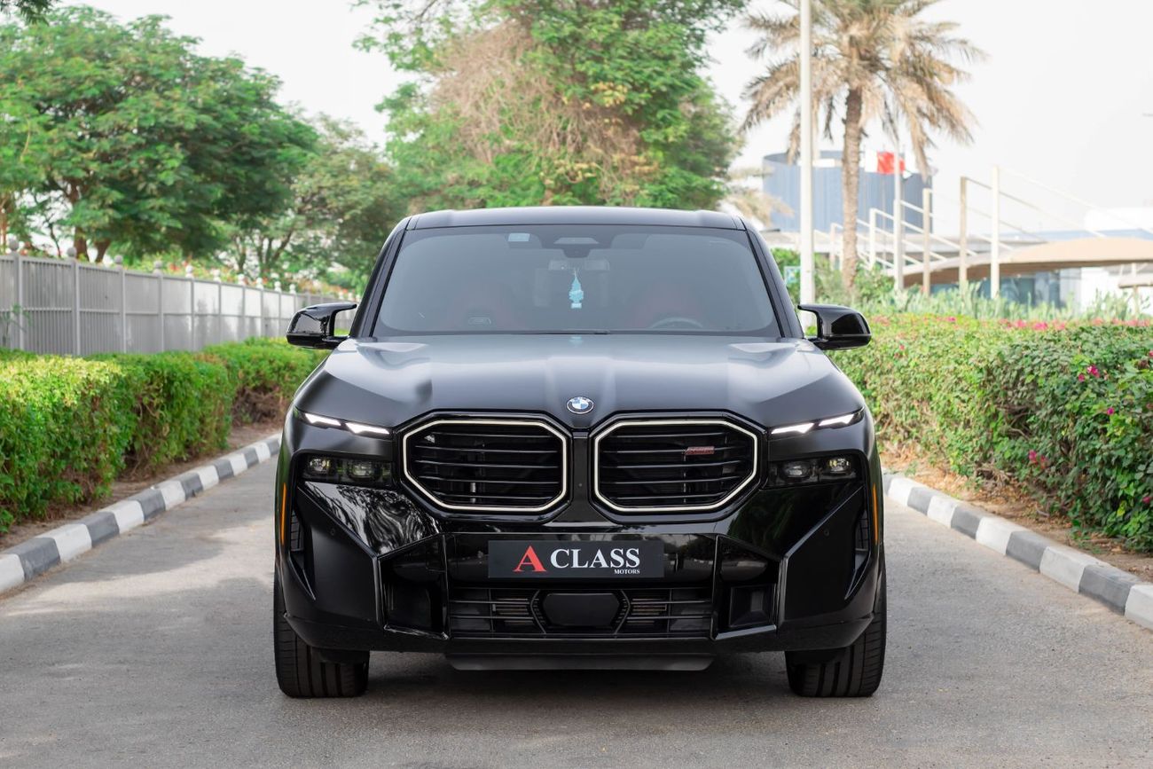 BMW XM 2024 BMW XM – Pure Power. Bold Design.    2024 | 10,000 K 4.4L Twin-Turbo V8 + Electric – 653 HP | 0