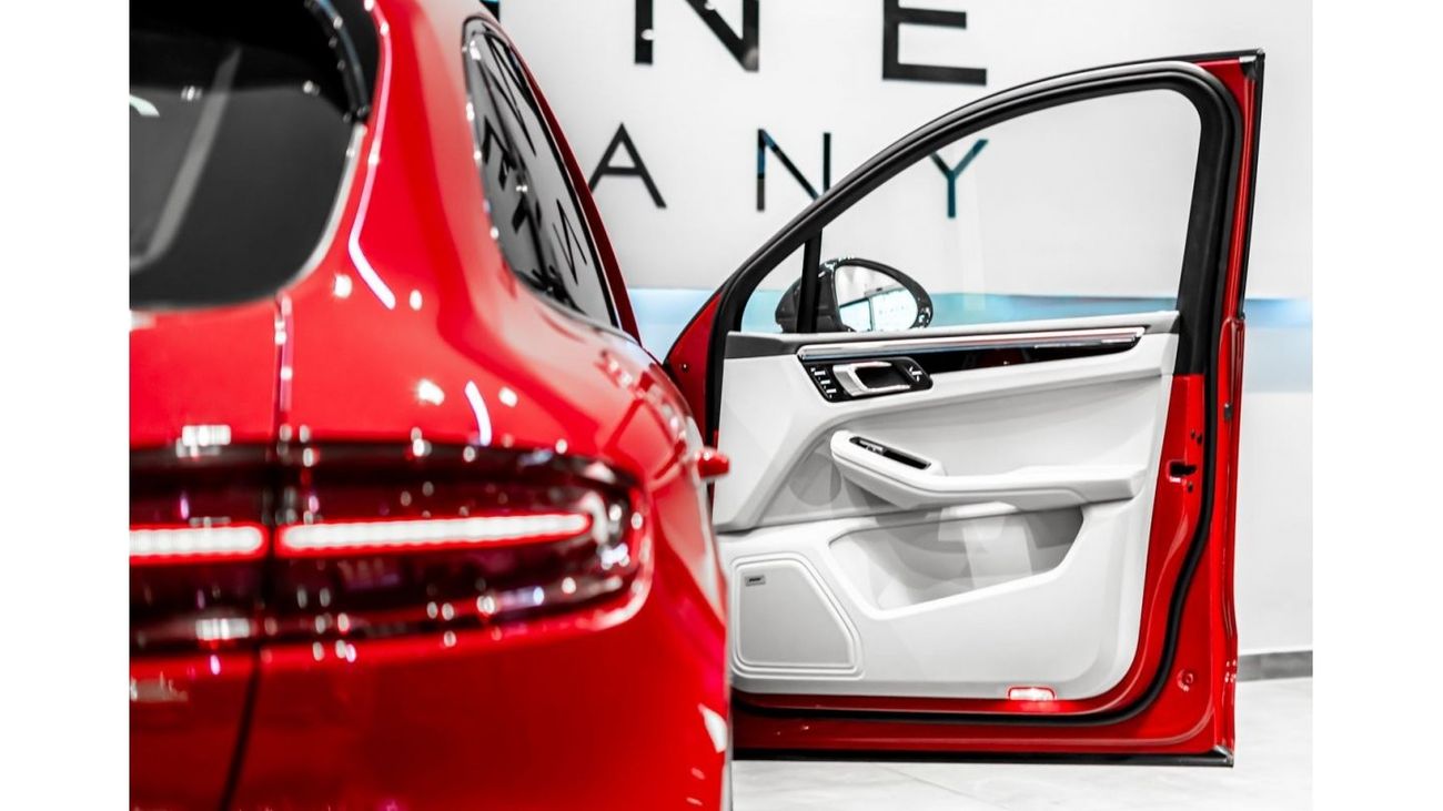 Porsche Macan 2018 Porsche Macan GTS, 2025 Porsche Warranty, Recently Serviced, Full Service History, GCC