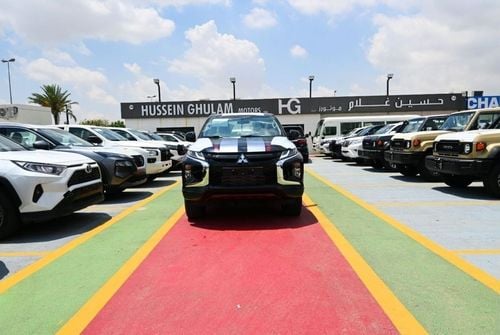 ميتسوبيشي L200 ميتسوبيشي L200 ديزل فل أوبشن أوتوماتيك 2.4 لتر أسود من الخارج أسود من الداخل