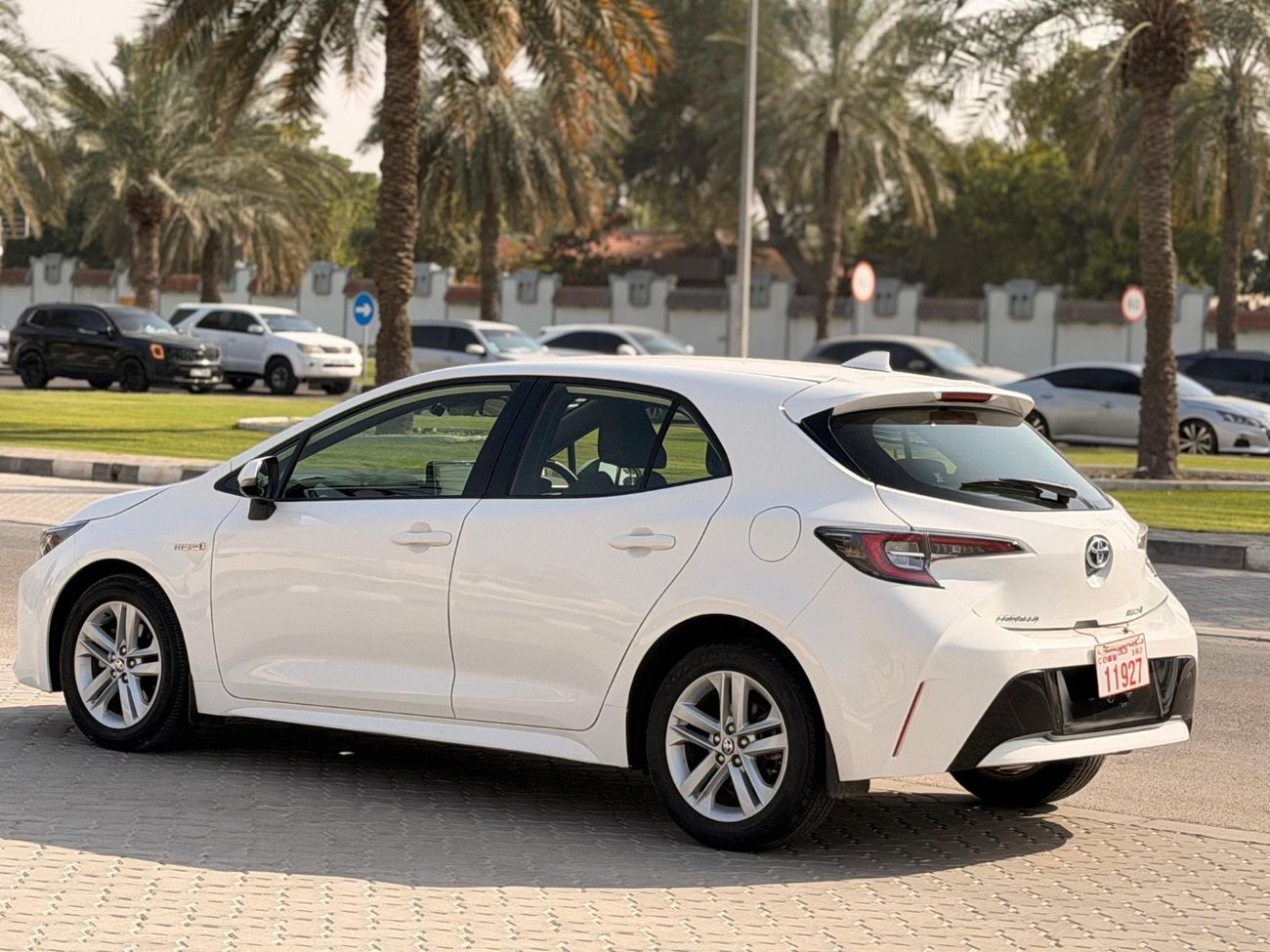 تويوتا كورولا Hybrid