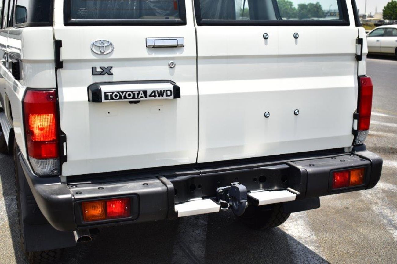 Toyota Land Cruiser 70 2025 MODEL TOYOTA LAND CRUISER 76 HARDTOP LX 2.8L DIESEL 4WD 5-SEATER MANUAL TRANSMISSION