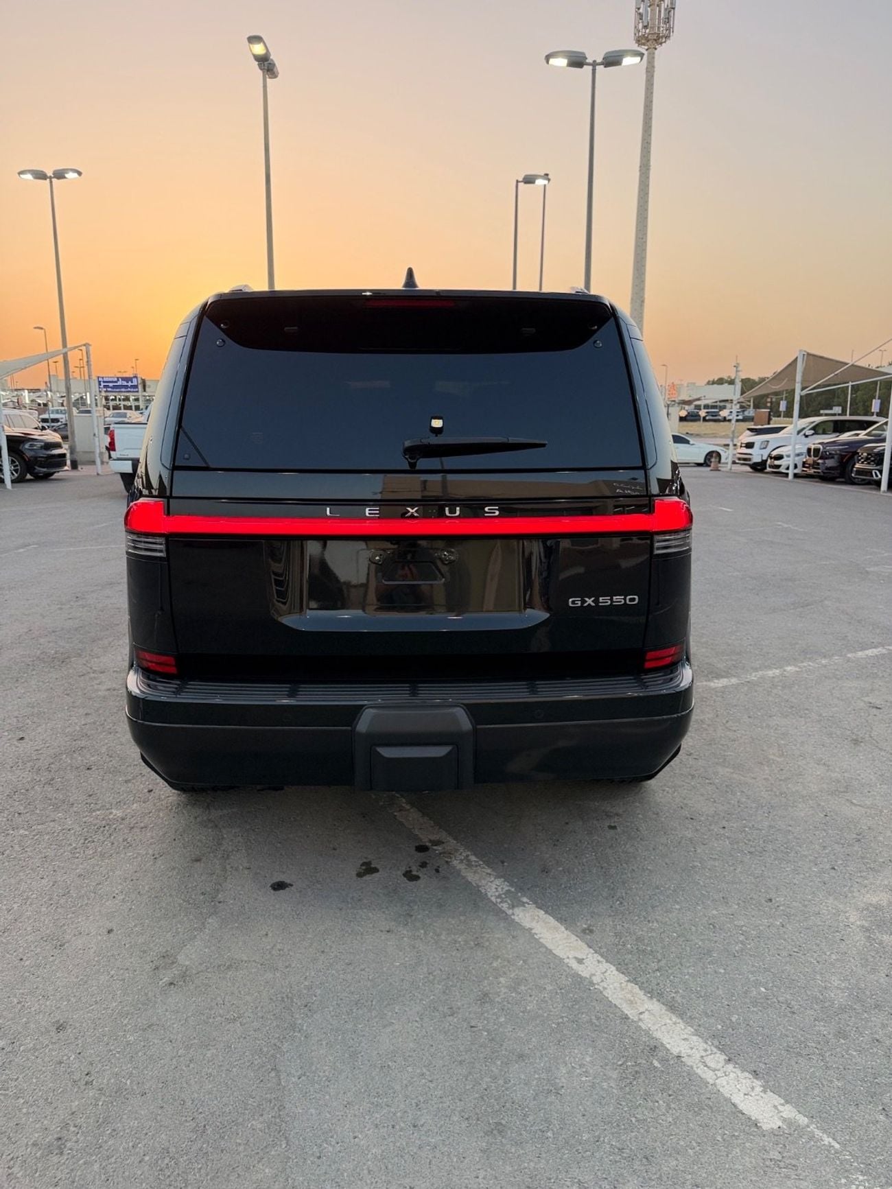 لكزس GX550