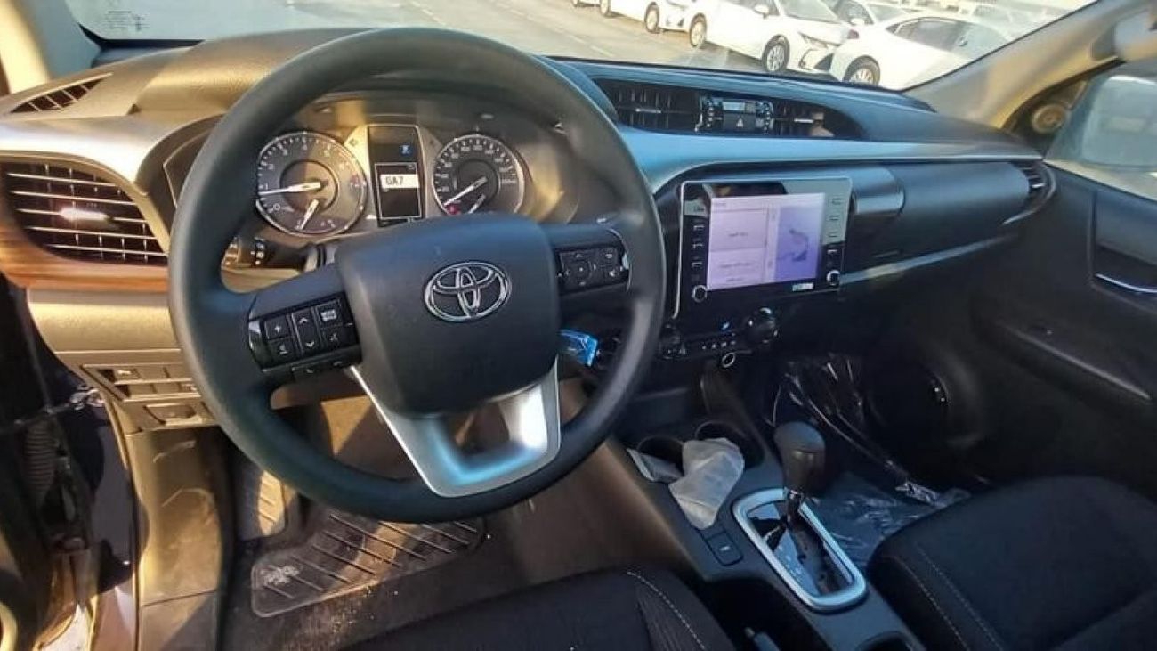 Toyota Hilux New 2023 Toyota Hilux 2.4L SR5 Diesel Full option 4X4 Automatic Zero KM