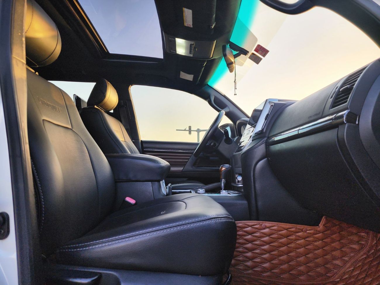 تويوتا لاند كروزر GX.R V6 upgrade 2021