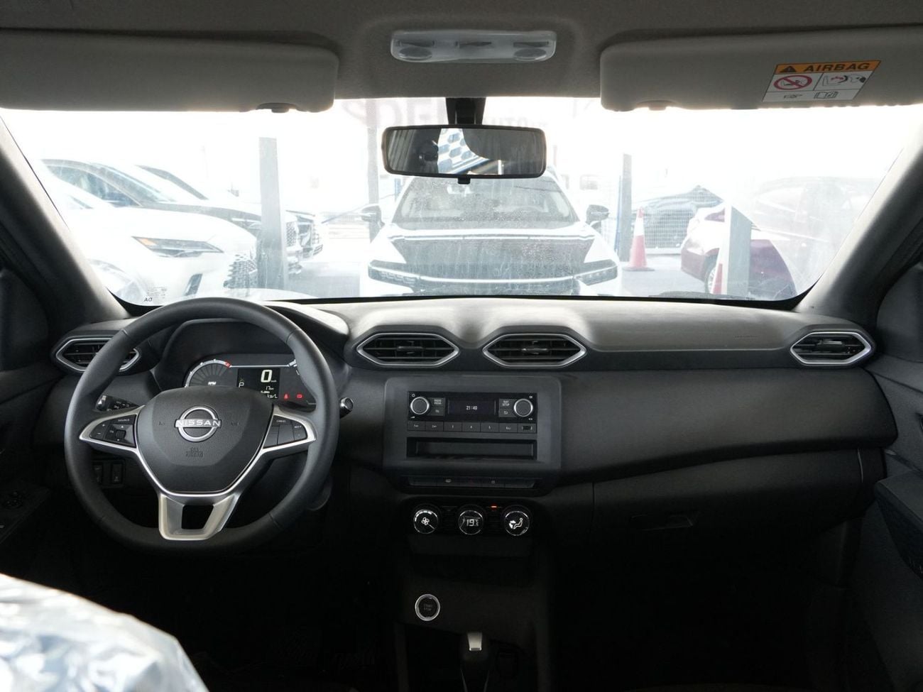 نيسان ماغنيت SV 2025 NISSAN MAGNITE VISIA 1.0L TURBO CVT BRAND NEW 0KM