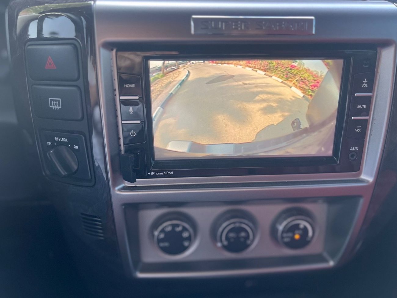 Nissan Patrol Super Safari