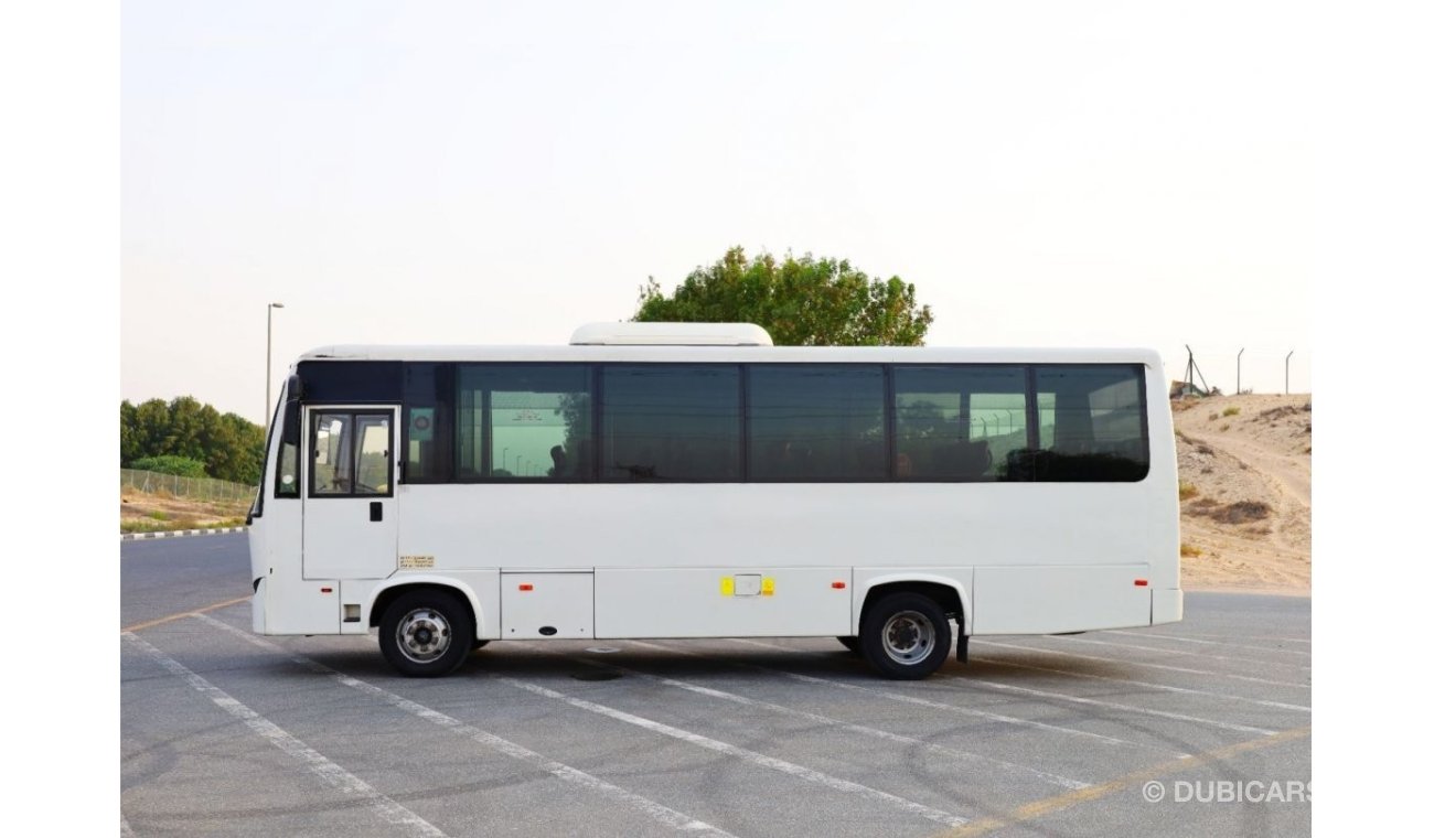 اشوك ليلاند أويستر | Luxury Bus | GCC Specs | Well Maintained