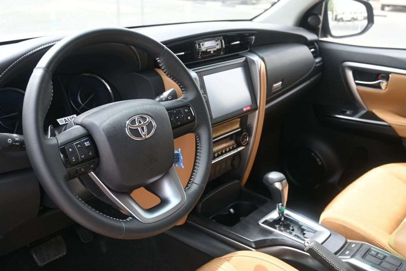 تويوتا فورتونر FORTUNER DIESEL 2.4L 2023 4WD FULL OPTION