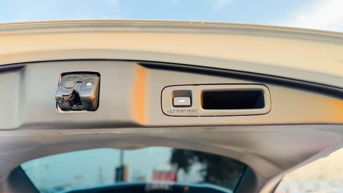 Honda CRV 2020 | RHD | 1.5L PETROL ENGINE | PANORAMIC SUNROOF | 7 SEATERS | AUTOMATIC TRANSMISSION | PARKING S