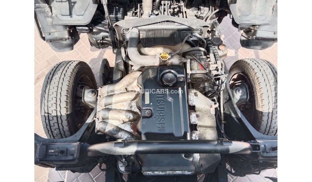 Mitsubishi Fuso Canter MITSUBISHI CANTER RIGHT HAND DRIVE (PM1236)