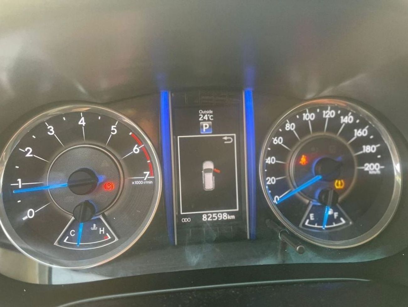 Toyota Fortuner 2017 Toyota Fortuner GX.R+ 4.0L V6 - Push Start With Gear shifter - 4x4 AWD - 7 Leather Seats - Rear