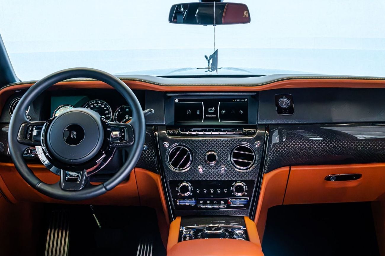 Rolls Royce Cullinan BLACK BADGE 2023 Rolls-Royce Cullinan | 6.75L Twin-Turbo V12 | European Specs