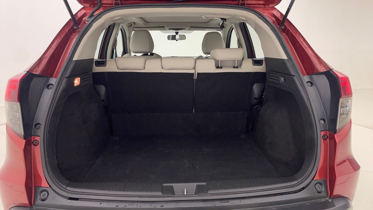 هوندا HRV EX 1.8 | بدون دفعة مقدمة | اختبار القيادة في المنزل