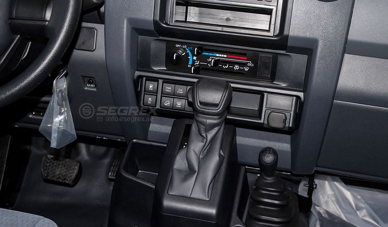 تويوتا لاند كروزر 70 2025 Model Toyota Land Cruiser Hardtop LC78, 4.0L Petrol 4WD A/T