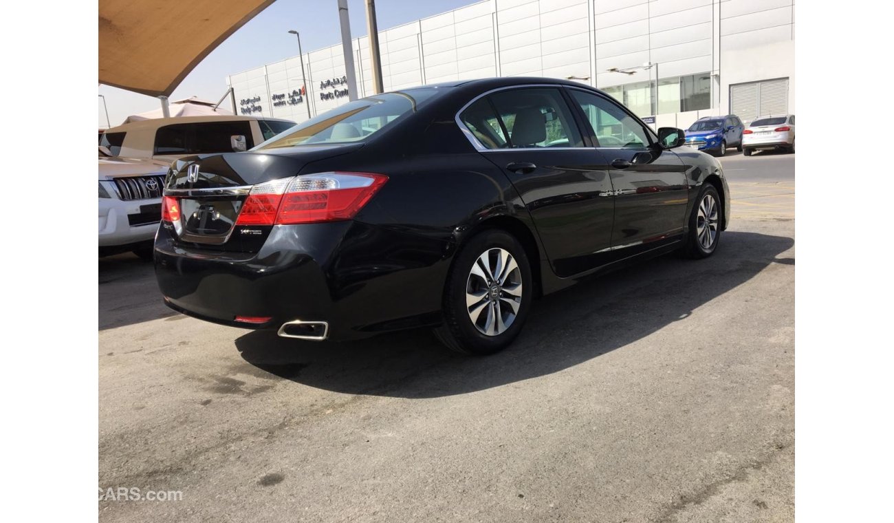 Honda Accord we offer : * Car finance services on banks * Extended warranty * Registration / export services