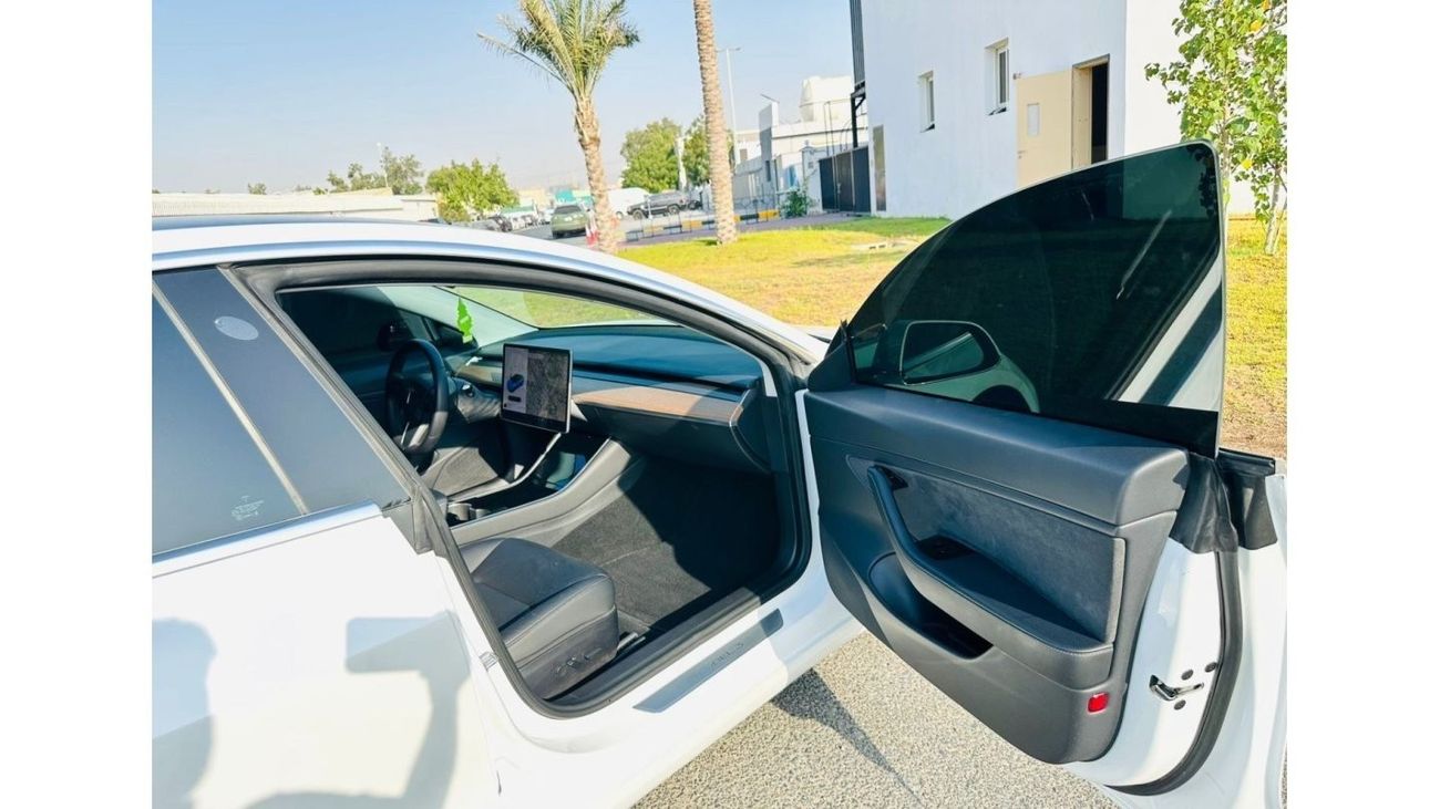 Tesla Model 3 Tesla Model 3 Long Range 2021-Dual Motor-GCC-Warranty Valid till June, 2028-Excellent Condition