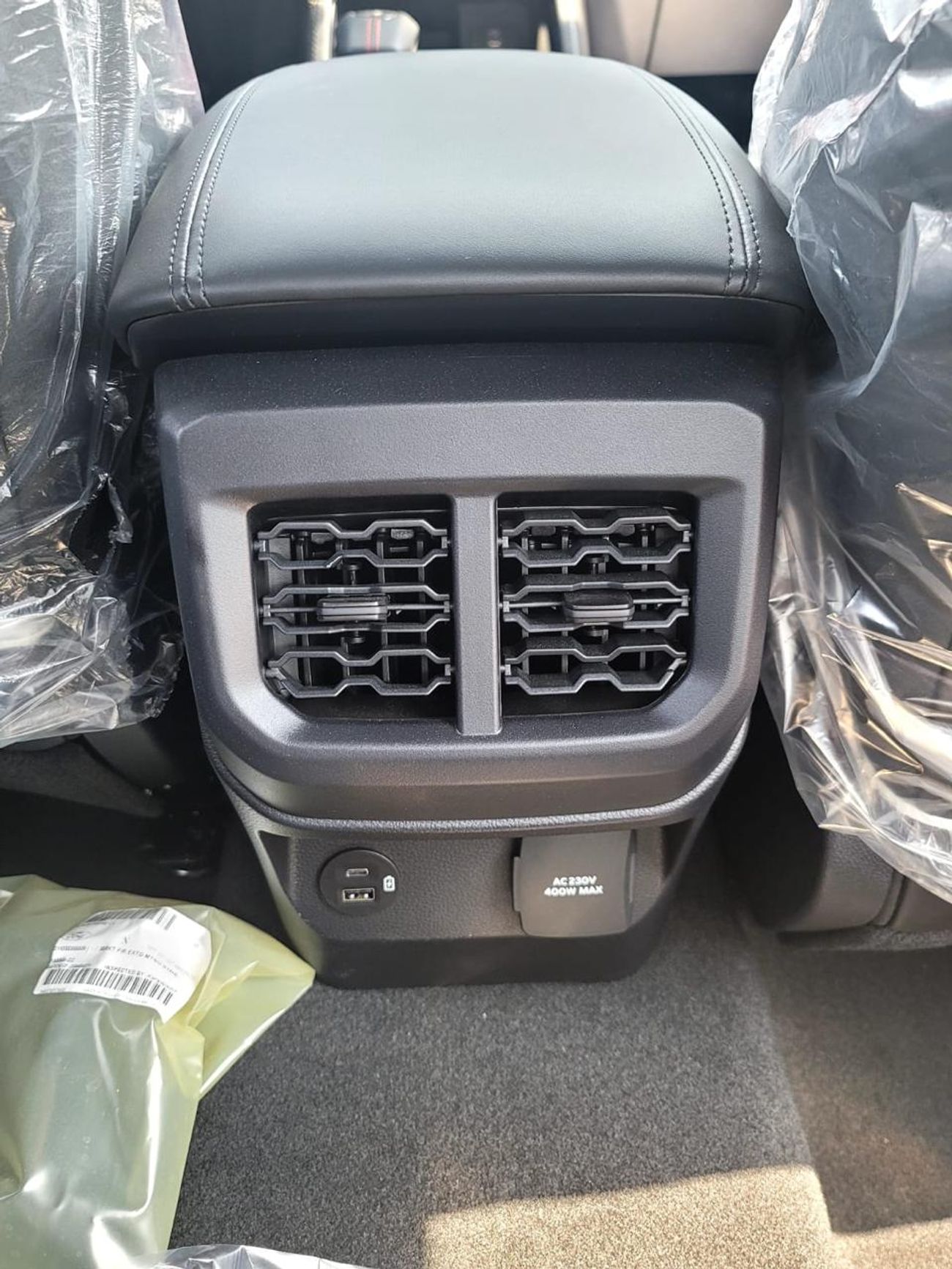 فورد رينجر رابتور 3.0L PETROL GCC SPECS