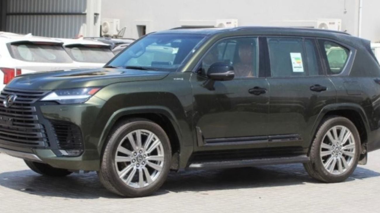 لكزس LX 600 VIP 3.5L KURO AT