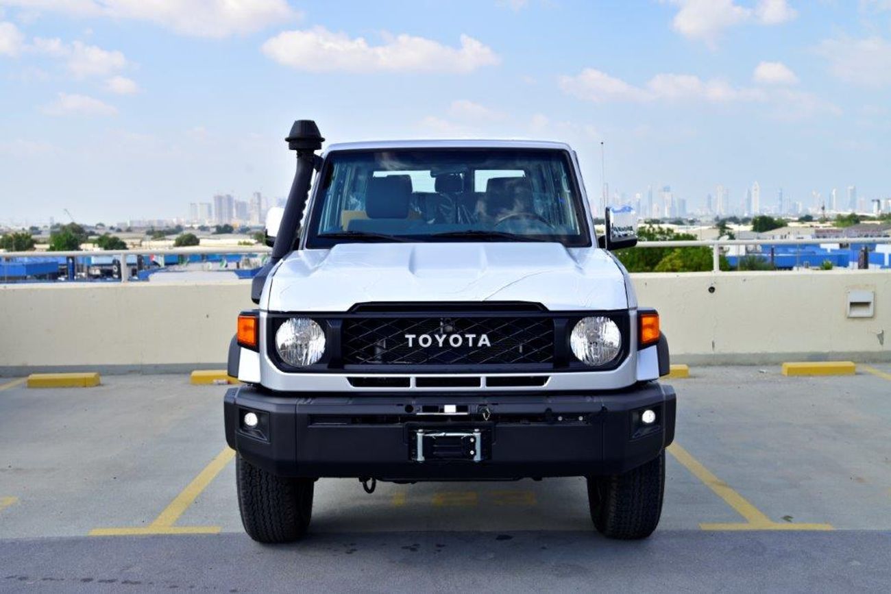 Toyota Land Cruiser 70 76  Limited V8 4.5L Turbo Diesel 4wd Manual Transmission