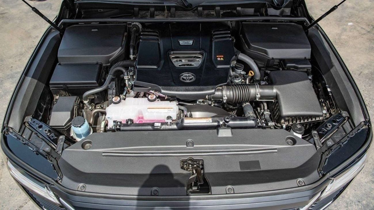 Toyota Land Cruiser GXR2 3.3L