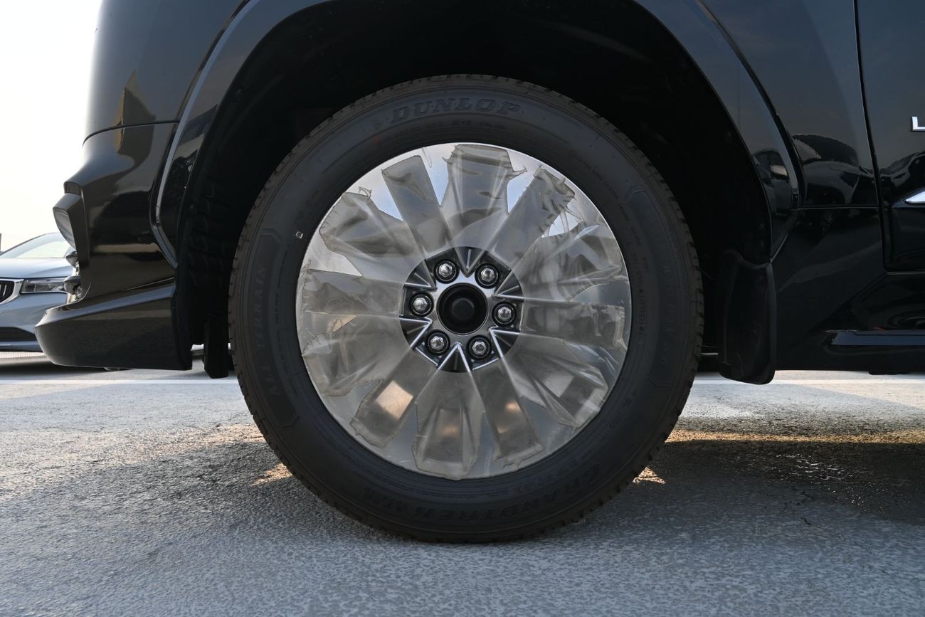 Toyota Land Cruiser VXR 3.5L Toyota Land Cruiser VX-R 3.5L TwinTurbo V6, 4WD