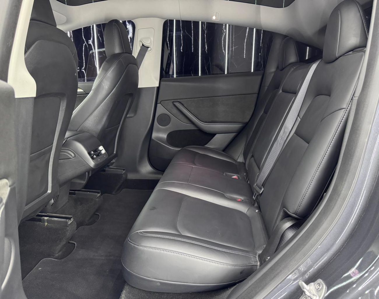 تسلا موديل Y Long Range (AWD)