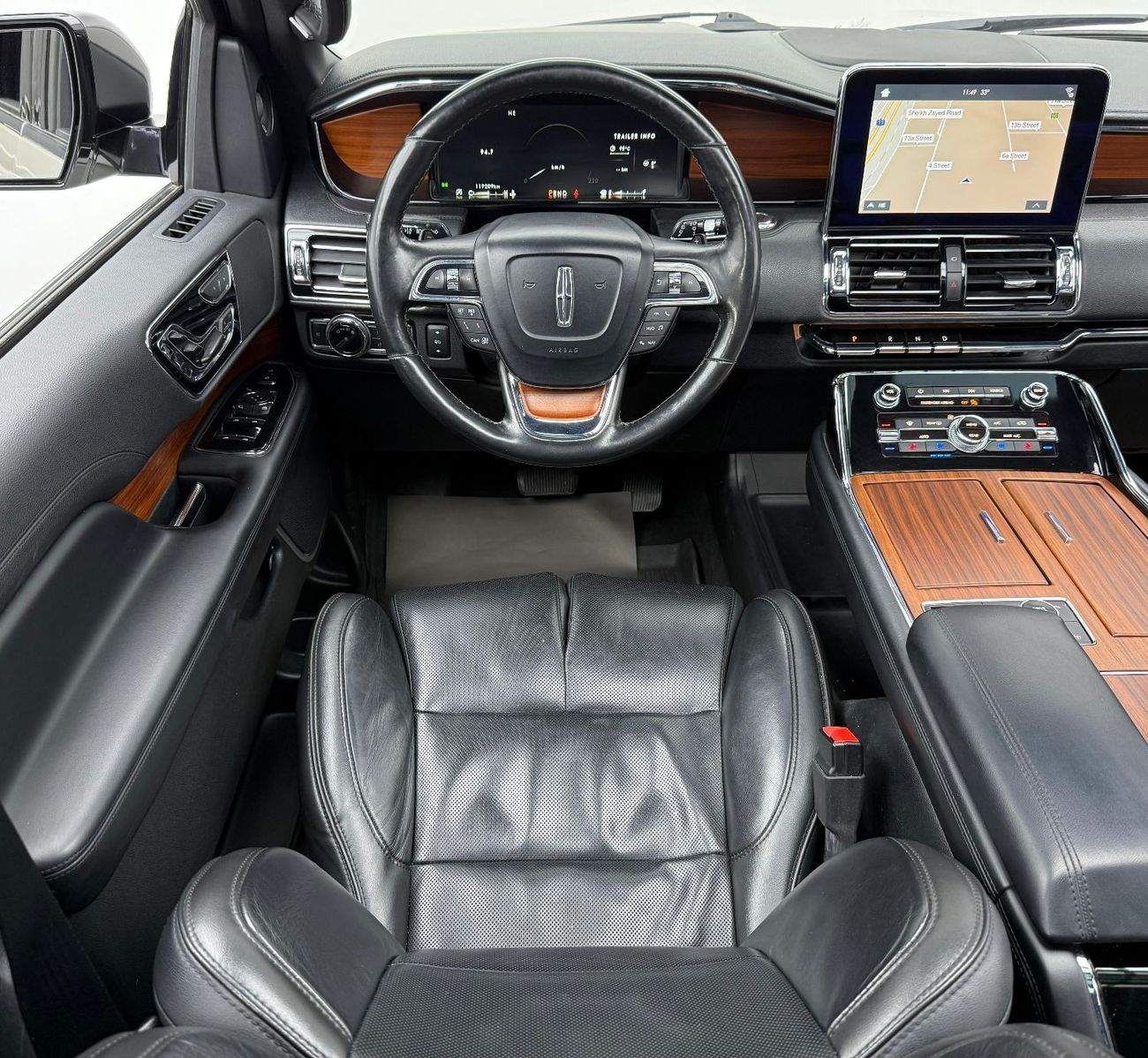 Lincoln Navigator Presidential 3.5L 2019 Lincoln Navigator Presidential, Warranty, Full Lincoln Service History, 8 Sea