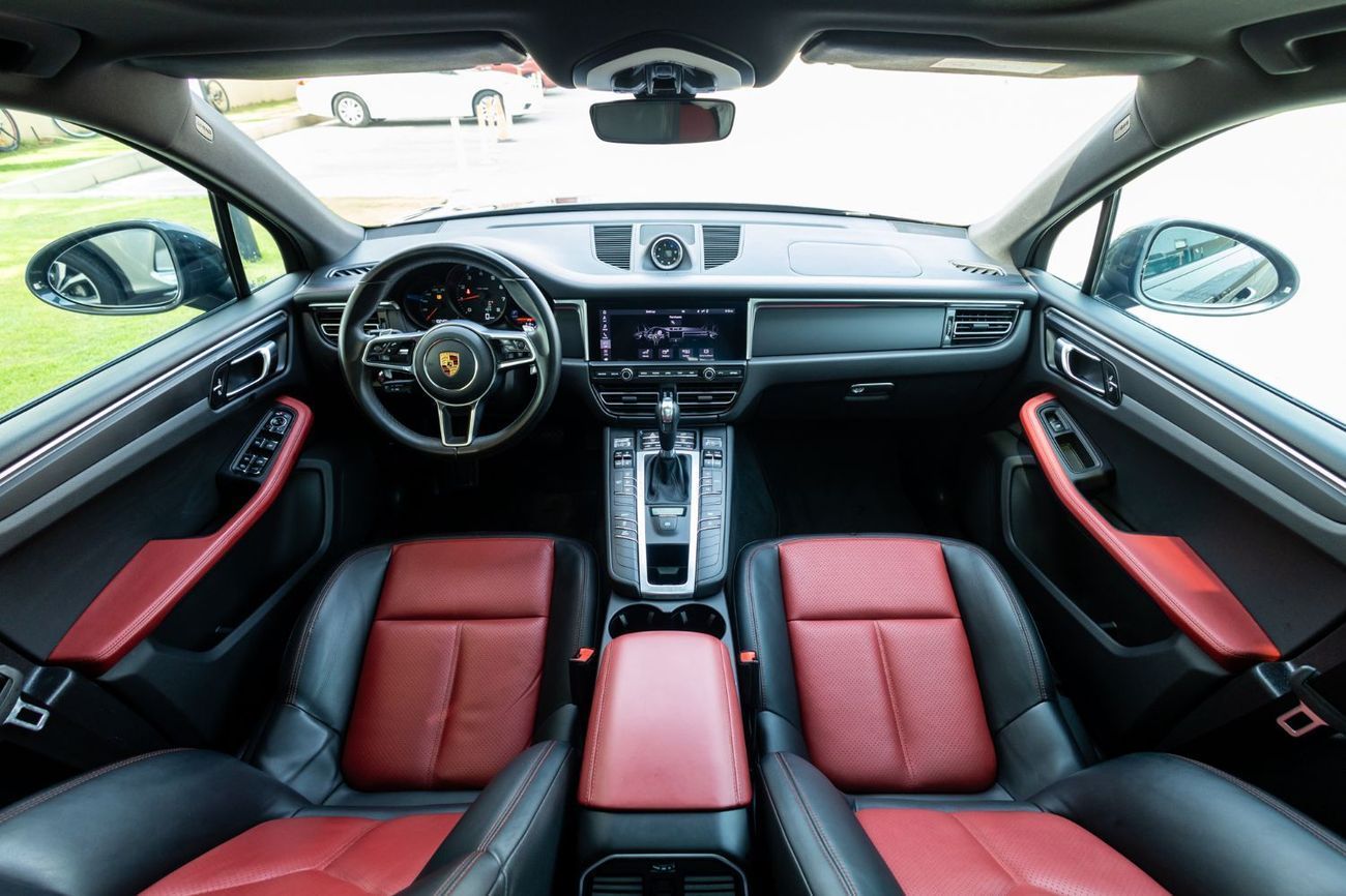 Porsche Macan Std 2.0L (252 HP)