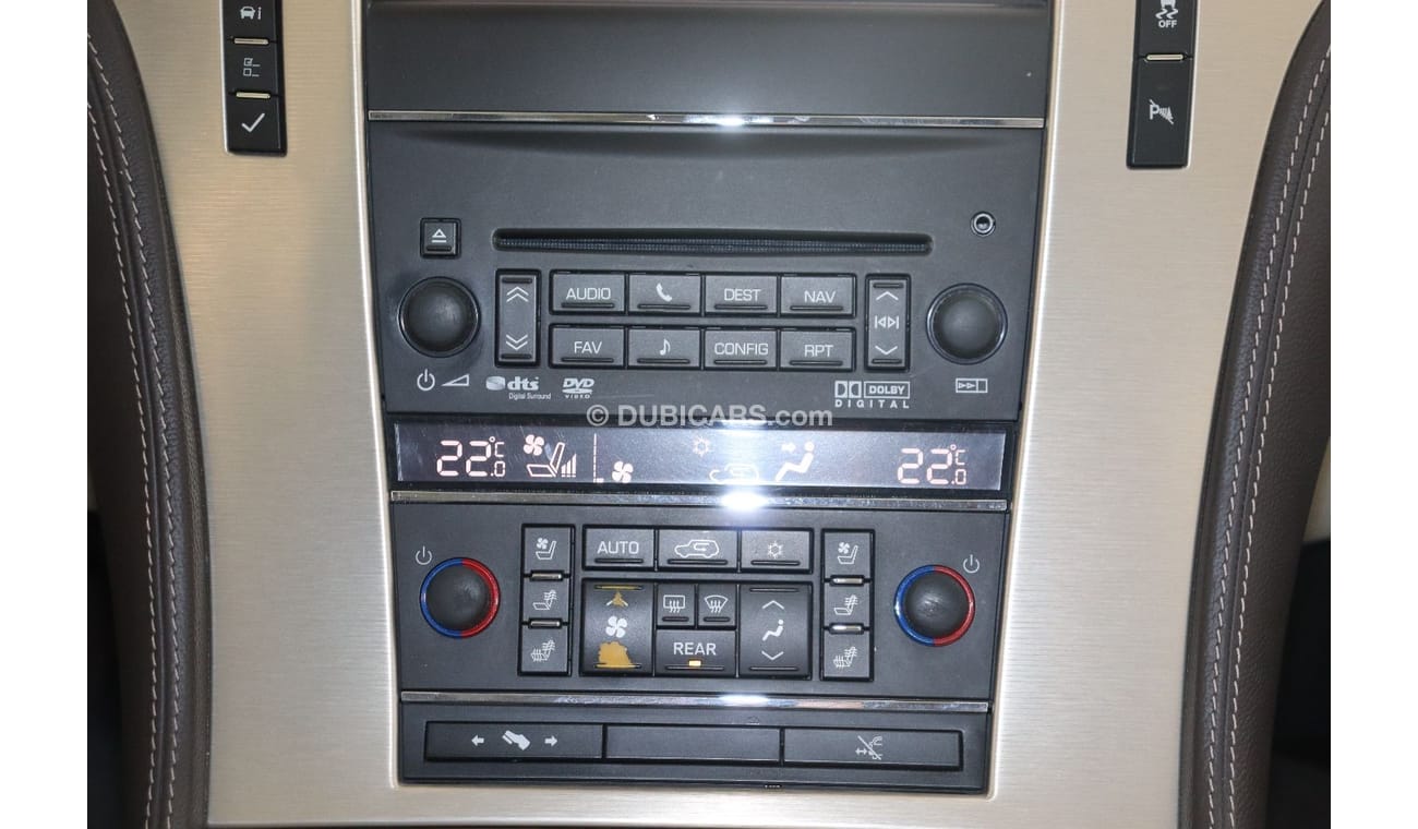 كاديلاك إسكالاد بلاتينوم | Cadillac Escalade Platinum | 2014 | GCC |