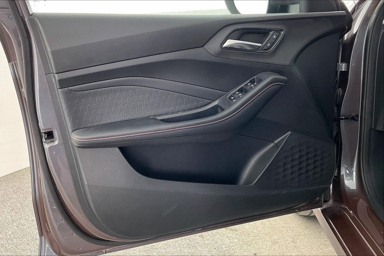 Audi Q5 45 TFSI quattro S-Line & Technology Selection | Guaranteed Warranty | 0 Down Payment