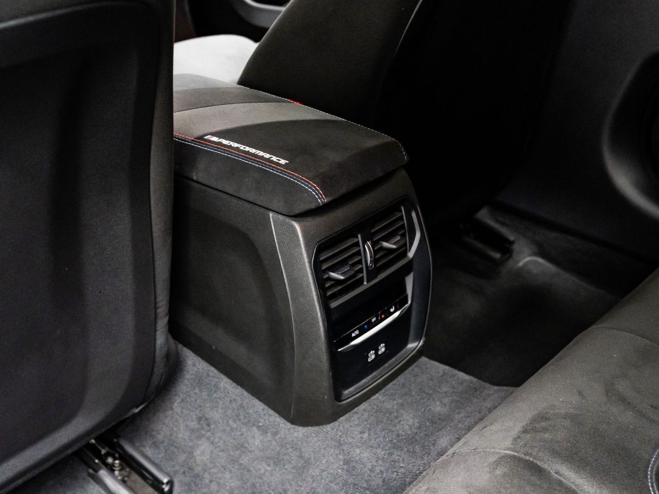 بي أم دبليو M340i Std 3.0L