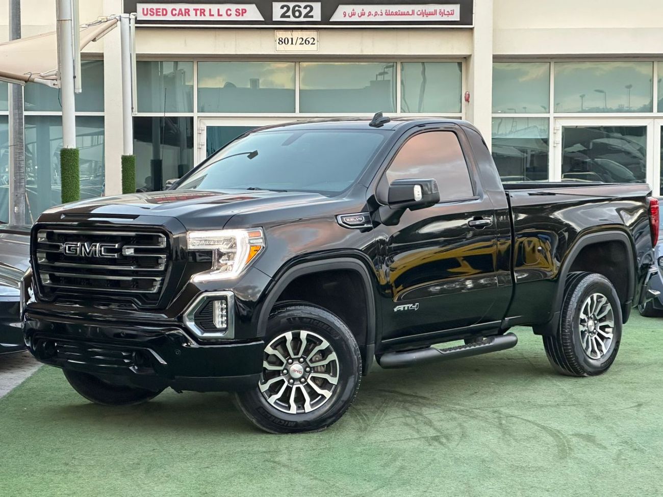 جي أم سي سييرا جي ام سي سيرا بيك اب AT4  خليجي 2021  فل ابشن صبغ وكاله بحاله ممتازه