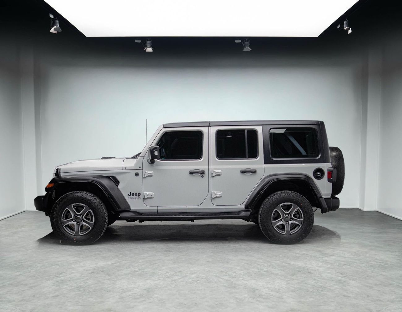 Jeep Wrangler Sport 3.6L A/T (5 Seater) 2,260x60 • 20% DP • 2023 Jeep Wrangler Sport Unlimited • Warranty • GCC