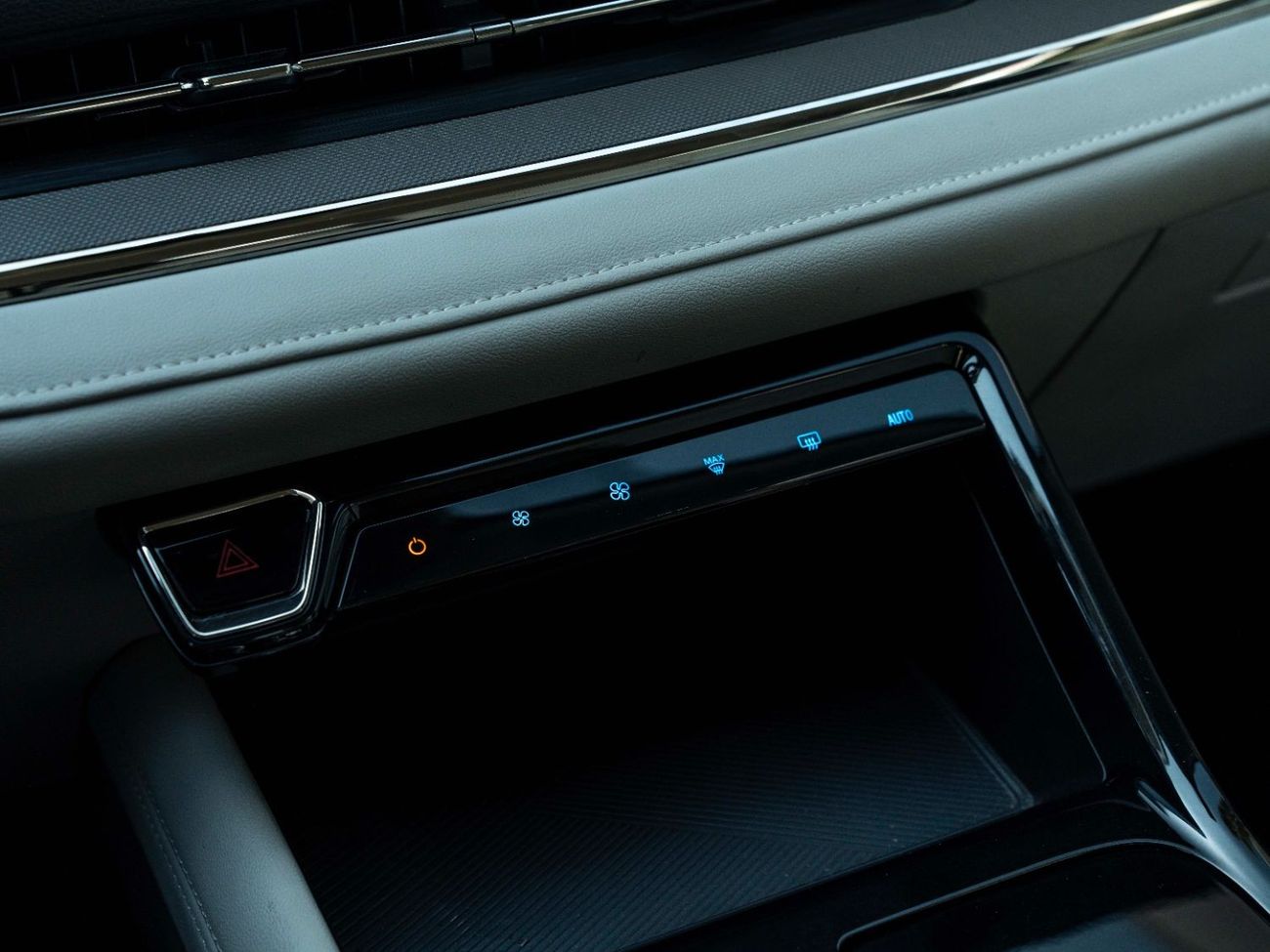 Ford Territory AED 1,494 PM • 2023 TERRITORY • OFFICIAL FORD WARRANTY AND SERVICE CONTRACT UNTIL 2027