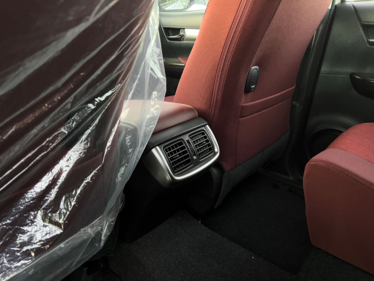 تويوتا هيلوكس EXPORT ONLY - TOYOTA HILUX VX 4.0L (w/ AIR COMPRESSOR)