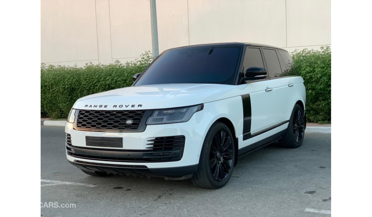 Land Rover Range Rover Vogue SE Supercharged **2019** & With Rem. Warranty