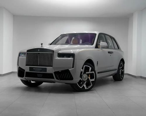 Rolls-Royce Cullinan Black Badge GCC Specs - Pristine Condition