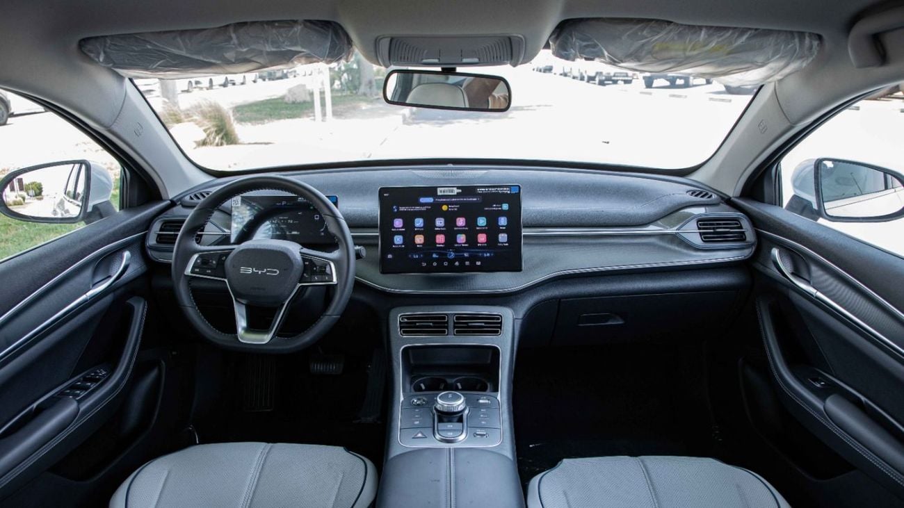 بي واي دي ديسترويار 05 STD (NON GCC) DM-i 55KM Comfort Edition | For Local Price +10%