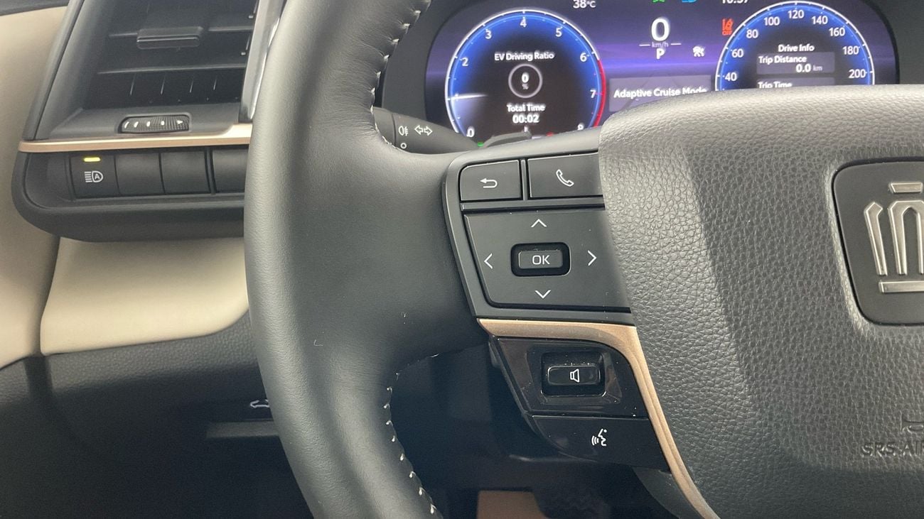 تويوتا كراون 2.4 HEV LTD AUTO PLATINUM RA | شامل الضمان | 0 ﺪﻔﻋﺓ ﺃﻮﻟﻯ