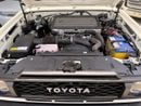 Toyota Land Cruiser 4.5 L V8 DIESEL  PICK UP