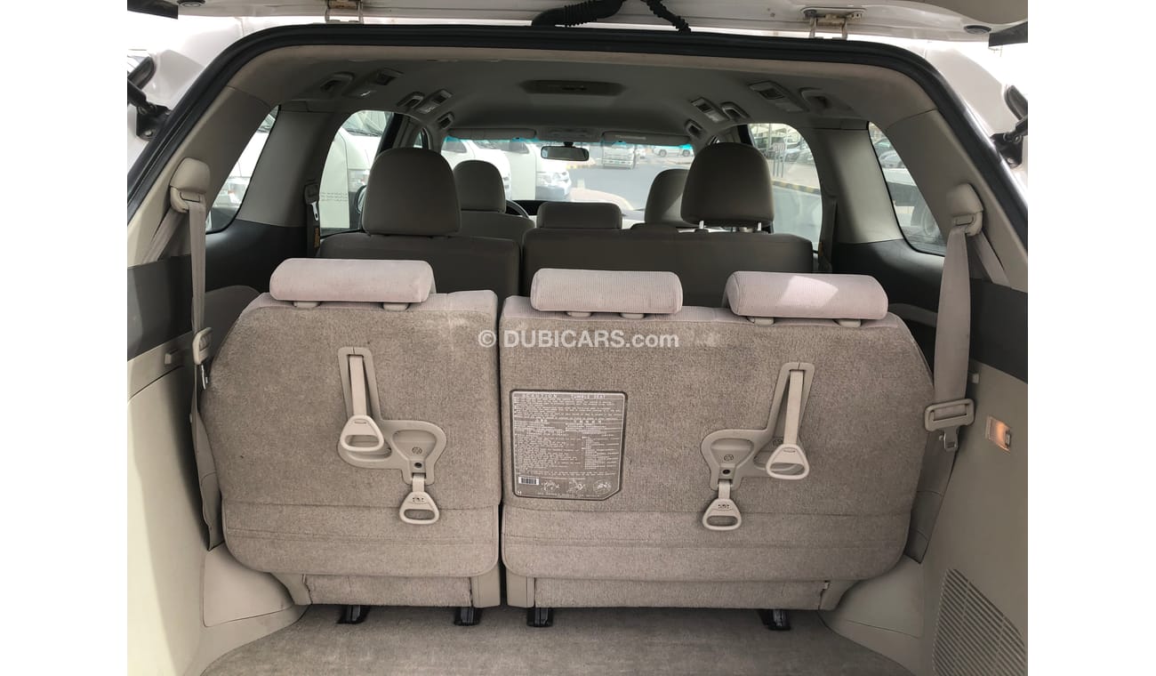 تويوتا بريفيا Toyota Previa model:2007. Excellent condition